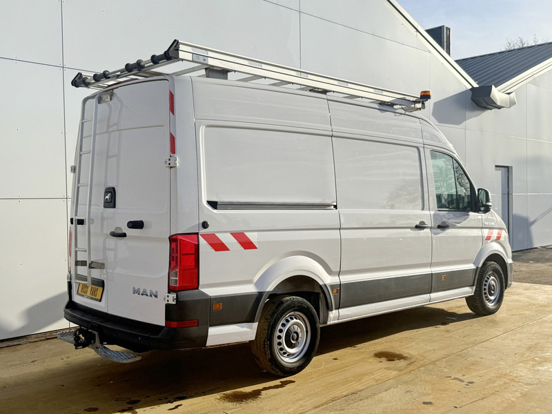 MAN TGE 3.140 2.0 TDI L3H3 Airco Cruise Control Trekhaak Carplay Navigatie Parkeersensoren voor achter - Furgon: obrázok 3 MAN TGE 3.140 2.0 TDI L3H3 Airco Cruise Control Trekhaak Carplay Navigatie Parkeersensoren voor achter - Furgon: obrázok 3
