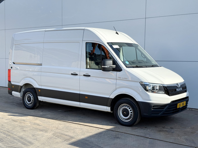 MAN TGE 3.140 2.0 TDI L3H3 Carplay Camera (Gratis NL kenteken) - Furgon: obrázok 4 MAN TGE 3.140 2.0 TDI L3H3 Carplay Camera (Gratis NL kenteken) - Furgon: obrázok 4