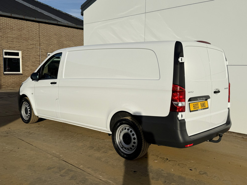Mercedes-Benz Vito 114 1.9 CDI Automaat L3H1 Climate Control Adaptieve Cruise Control Trekhaak Carplay Camera Stoelverwarming - Malá dodávka: obrázok 2 Mercedes-Benz Vito 114 1.9 CDI Automaat L3H1 Climate Control Adaptieve Cruise Control Trekhaak Carplay Camera Stoelverwarming - Malá dodávka: obrázok 2