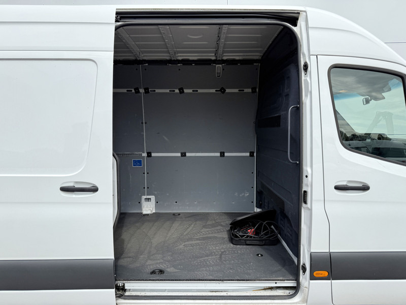 Furgon, Elektrická dodávka Mercedes-Benz eSprinter 312 - Binnenkort verwacht! L2H2 100% Elektrisch 55kWh 168km WLTP 80kw Snelladen Climate Control Camera Stoelverwarming: obrázok 10