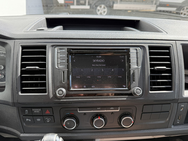 Malá dodávka Volkswagen Transporter 2.0 TDI 150PK DSG Automaat L1H1 Cruise Control Airco Side Bars Parkeersensoren voor achter: obrázok 16