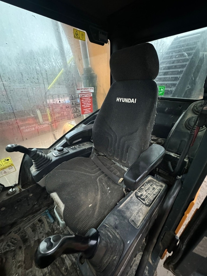 Hyundai HX140L - Pásové rýpadlo: obrázok 5 Hyundai HX140L - Pásové rýpadlo: obrázok 5