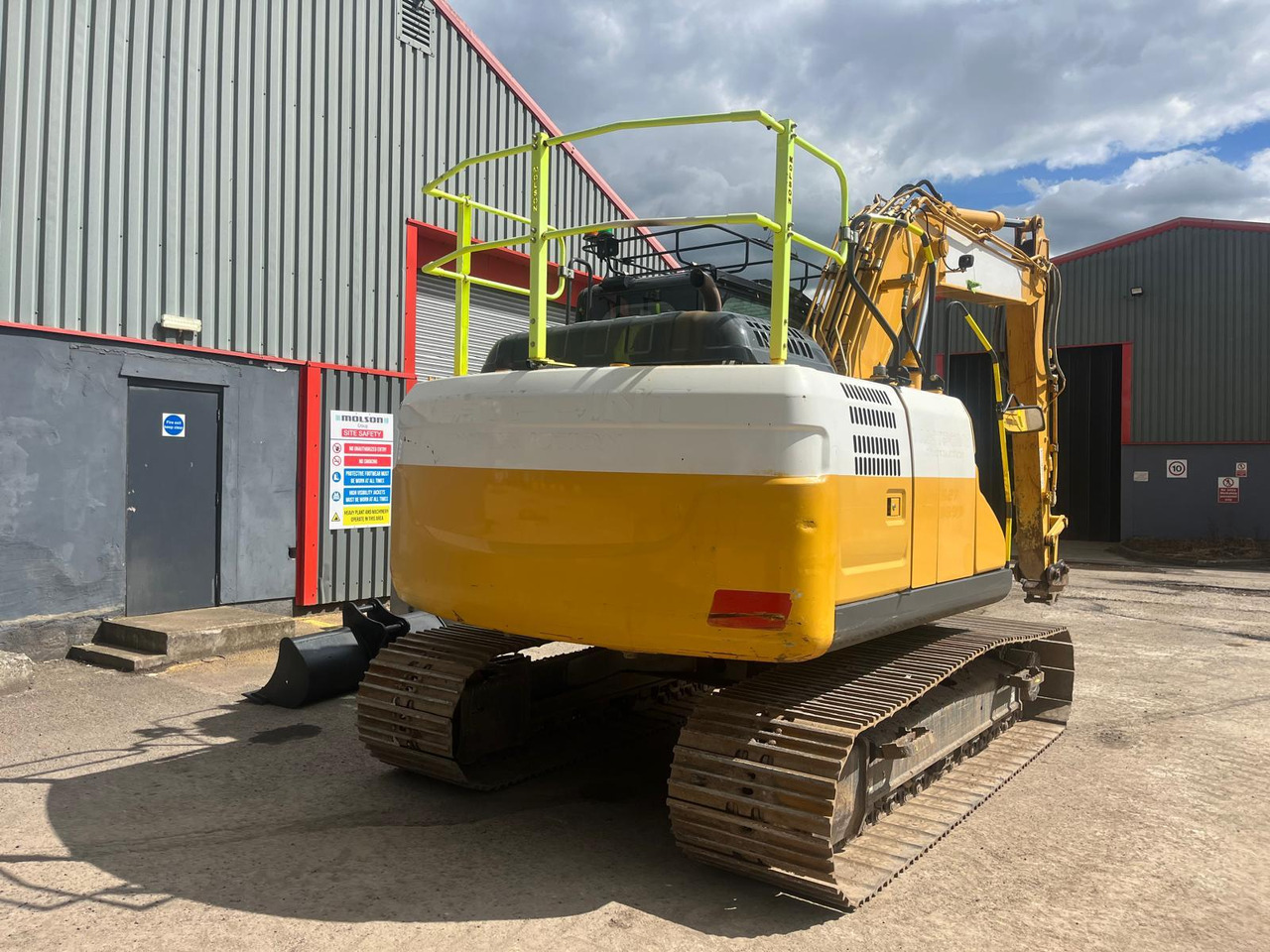 Kobelco SK130LC-11 - Pásové rýpadlo: obrázok 5 Kobelco SK130LC-11 - Pásové rýpadlo: obrázok 5