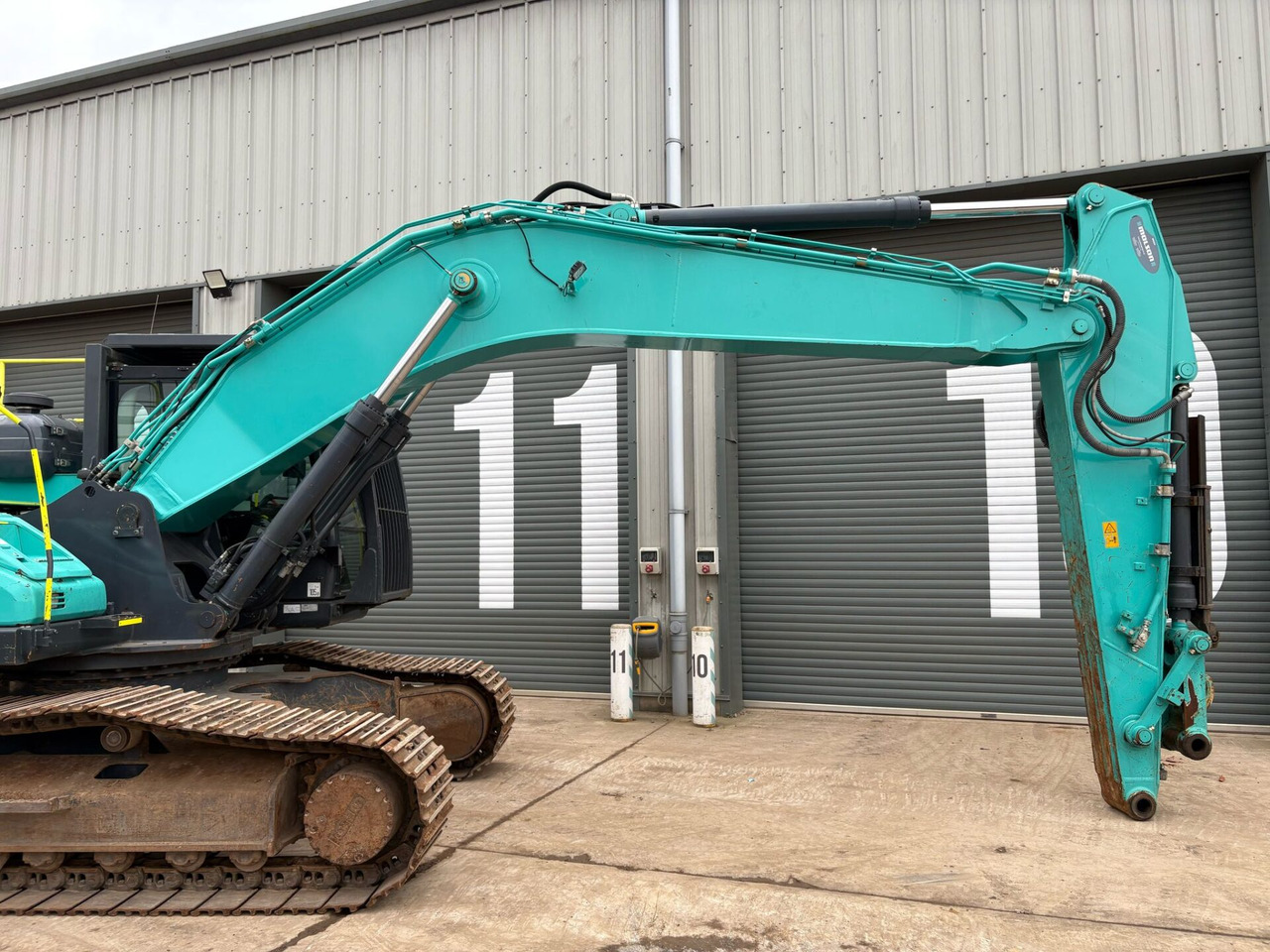 Pásové rýpadlo Kobelco SK300LC-10E: obrázok 15 Pásové rýpadlo Kobelco SK300LC-10E: obrázok 15