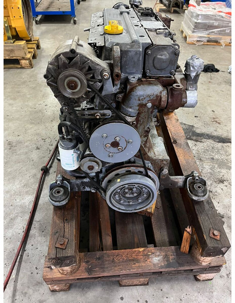 Deutz bf4m1013ec - Motor: obrázok 3 Deutz bf4m1013ec - Motor: obrázok 3