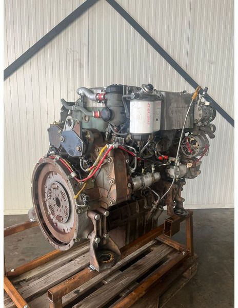 Liebherr A904 Li/A904C Li/R904/R904C - Motor: obrázok 1 Liebherr A904 Li/A904C Li/R904/R904C - Motor: obrázok 1