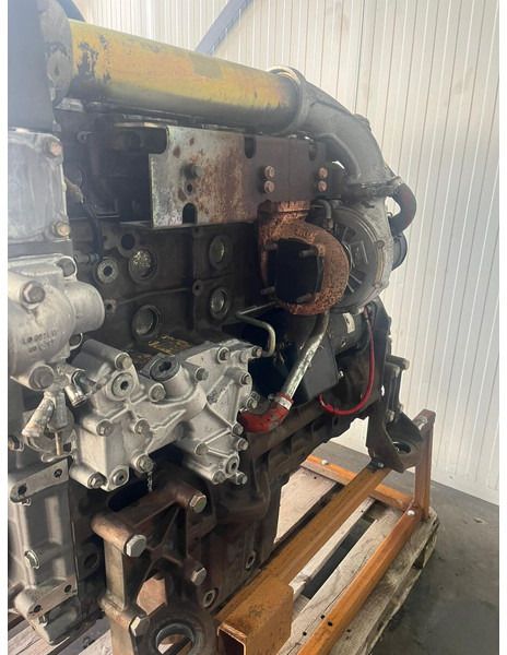 Liebherr A904 Li/A904C Li/R904/R904C - Motor: obrázok 4 Liebherr A904 Li/A904C Li/R904/R904C - Motor: obrázok 4