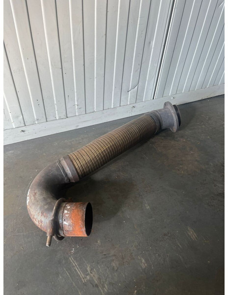 Liebherr A904 Li/A904C Li/R904/R904C - Výfukové potrubie: obrázok 2 Liebherr A904 Li/A904C Li/R904/R904C - Výfukové potrubie: obrázok 2