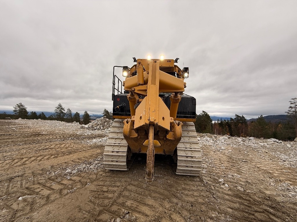 CAT D 8 T - Buldozér: obrázok 4 CAT D 8 T - Buldozér: obrázok 4