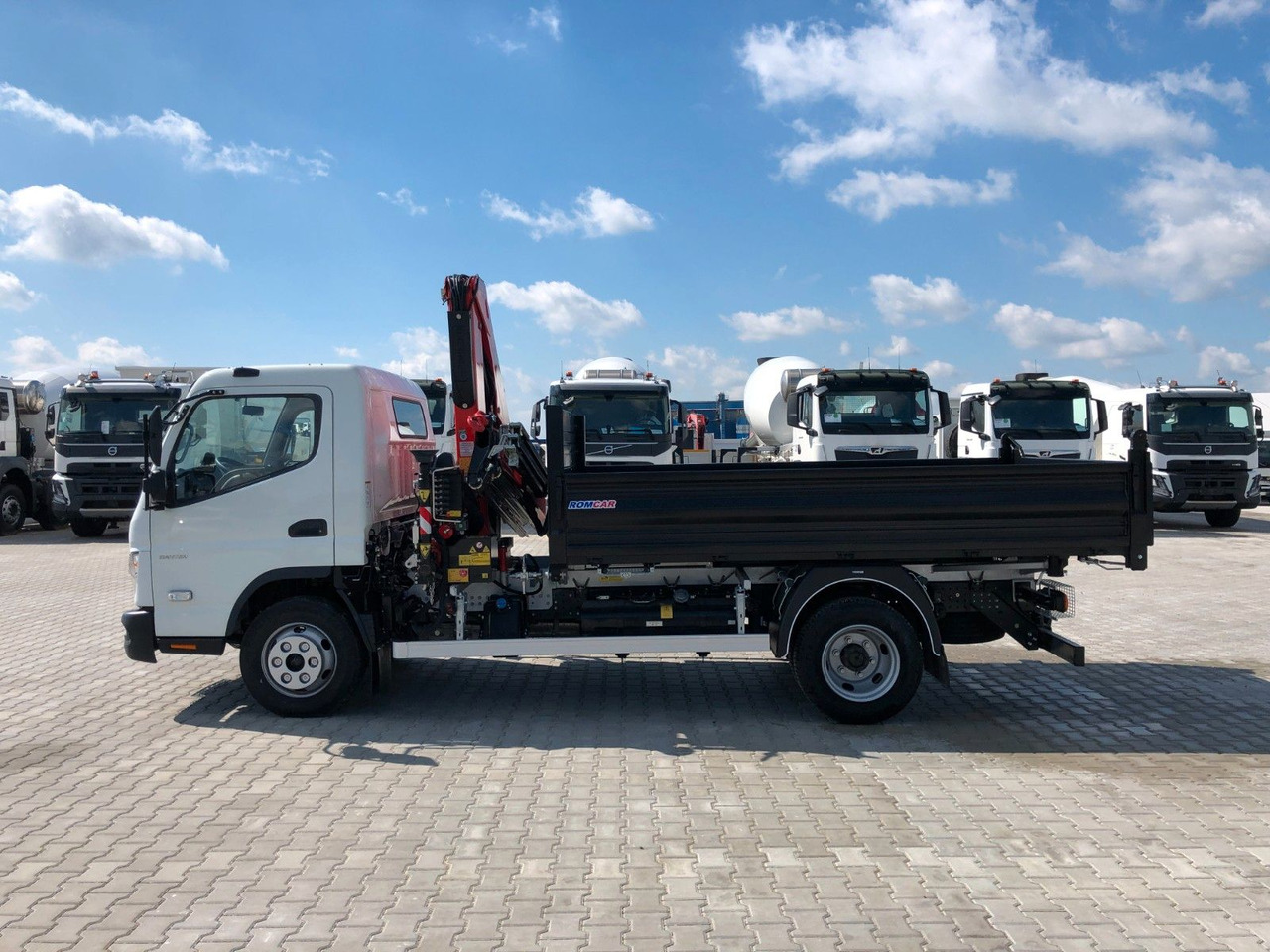 FUSO CANTER 9C18 mit FASSI F65B - Sklápač, Auto s hydraulickou rukou: obrázok 5 FUSO CANTER 9C18 mit FASSI F65B - Sklápač, Auto s hydraulickou rukou: obrázok 5