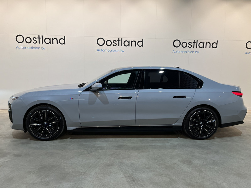 BMW i7 xDrive60 106 kWh / M Sportpakket / Panoramadak / Bowers & Wilkins / 11.600 KM !! - Sedan: obrázok 3 BMW i7 xDrive60 106 kWh / M Sportpakket / Panoramadak / Bowers & Wilkins / 11.600 KM !! - Sedan: obrázok 3