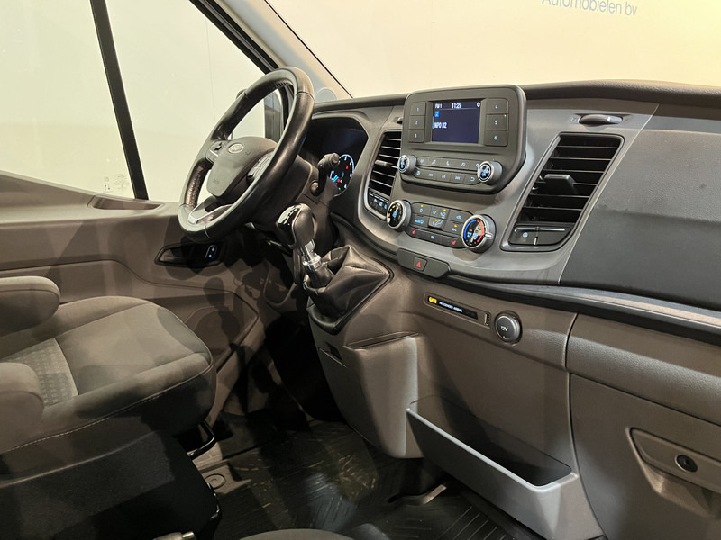 Ford Transit 350 2.0 TDCI L3H2 Trend 130 PK DC Dubbel Cabine / Euro 6 / Airco / Schuifdeur L + R / Cruise Control / Trekhaak / Camera / BPM VRIJ !! - Furgon, Dodávkа s dvojitou kabínou: obrázok 3 Ford Transit 350 2.0 TDCI L3H2 Trend 130 PK DC Dubbel Cabine / Euro 6 / Airco / Schuifdeur L + R / Cruise Control / Trekhaak / Camera / BPM VRIJ !! - Furgon, Dodávkа s dvojitou kabínou: obrázok 3