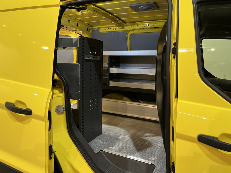 Leasing Ford Transit Connect 1.5 EcoBlue L1 Servicebus / Bott Inrichting / Euro 6 / Airco / Cruise Control / Trekhaak / PDC Ford Transit Connect 1.5 EcoBlue L1 Servicebus / Bott Inrichting / Euro 6 / Airco / Cruise Control / Trekhaak / PDC: obrázok 20