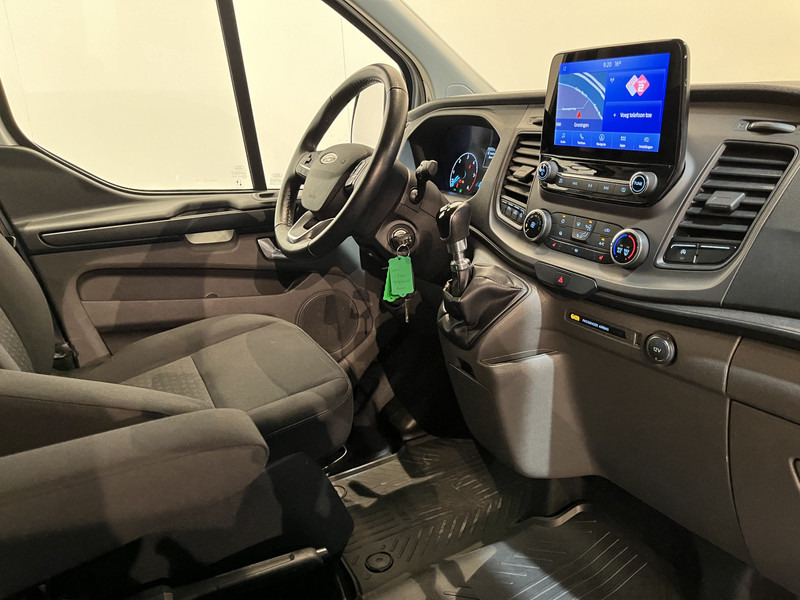 Ford Transit Custom 340 2.0 TDCI L1H1 Trend 130 PK Servicebus / Sortimo Inrichting / Euro 6 / Schuifdeur L + R / 220V. / Airco / Cruise Control / PDC / CarPlay / Trekhaak / Navigatie / - Malá dodávka: obrázok 3 Ford Transit Custom 340 2.0 TDCI L1H1 Trend 130 PK Servicebus / Sortimo Inrichting / Euro 6 / Schuifdeur L + R / 220V. / Airco / Cruise Control / PDC / CarPlay / Trekhaak / Navigatie / - Malá dodávka: obrázok 3