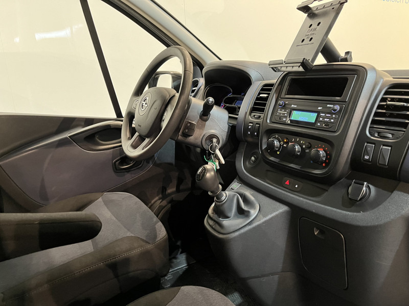 Opel Vivaro 1.6 CDTI L1H1 Servicebus / Inrichting / Euro 6 / Airco / Cruise Control / 3-Zits - Malá dodávka: obrázok 3 Opel Vivaro 1.6 CDTI L1H1 Servicebus / Inrichting / Euro 6 / Airco / Cruise Control / 3-Zits - Malá dodávka: obrázok 3