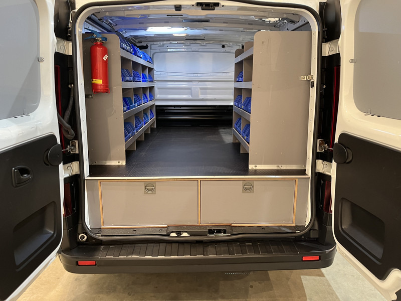Opel Vivaro 1.6 CDTI L1H1 Servicebus / Inrichting / Euro 6 / Airco / Cruise Control / 3-Zits - Malá dodávka: obrázok 4 Opel Vivaro 1.6 CDTI L1H1 Servicebus / Inrichting / Euro 6 / Airco / Cruise Control / 3-Zits - Malá dodávka: obrázok 4