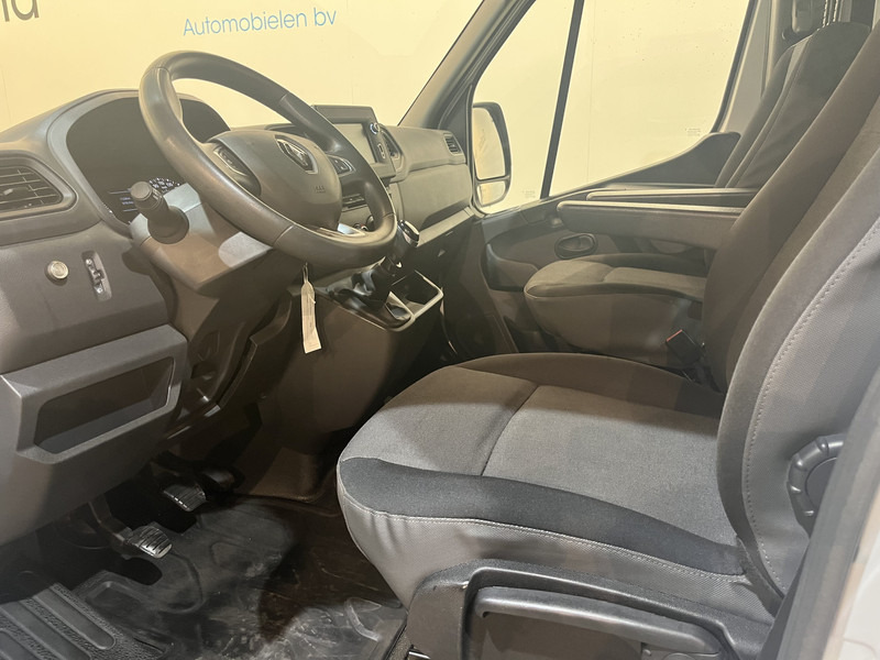 Renault Master T35 2.3 dCi 135 PK L2 Open Laadbak / Euro 6 / Airco / CarPlay / Imperiaal / Cruise Control / 11.200 KM !! - Dodávka valník: obrázok 5 Renault Master T35 2.3 dCi 135 PK L2 Open Laadbak / Euro 6 / Airco / CarPlay / Imperiaal / Cruise Control / 11.200 KM !! - Dodávka valník: obrázok 5
