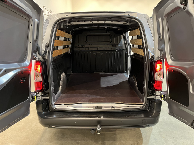Toyota PROACE CITY 1.5 D-4D Live Long 130 PK / Euro 6 / Airco / Cruise Control / PDC / CarPlay / Navigatie / Trekhaak / - Malá dodávka: obrázok 5 Toyota PROACE CITY 1.5 D-4D Live Long 130 PK / Euro 6 / Airco / Cruise Control / PDC / CarPlay / Navigatie / Trekhaak / - Malá dodávka: obrázok 5