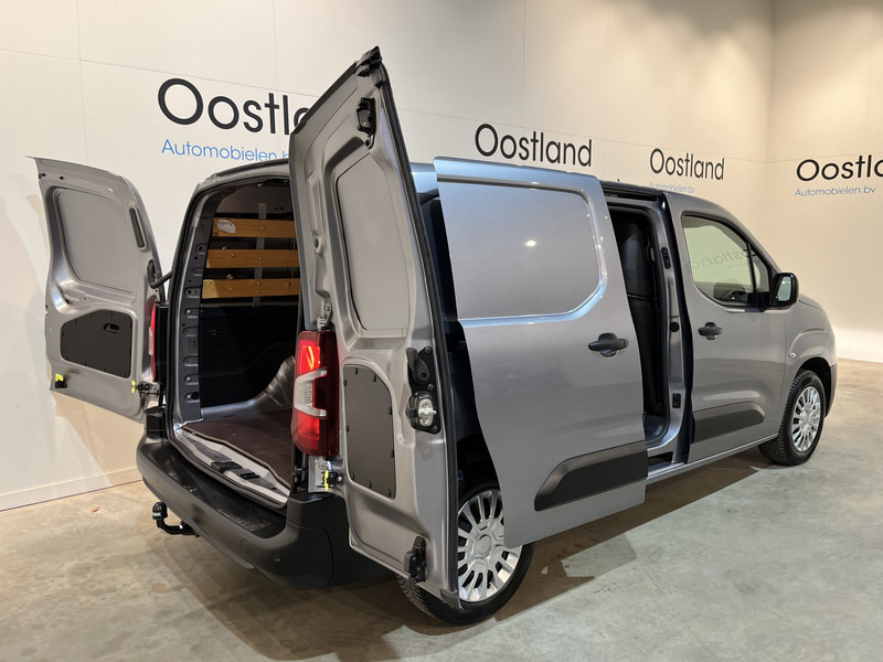 Toyota PROACE CITY 1.5 D-4D Live Long 130 PK / Euro 6 / Airco / Cruise Control / PDC / CarPlay / Navigatie / Trekhaak / - Malá dodávka: obrázok 4 Toyota PROACE CITY 1.5 D-4D Live Long 130 PK / Euro 6 / Airco / Cruise Control / PDC / CarPlay / Navigatie / Trekhaak / - Malá dodávka: obrázok 4