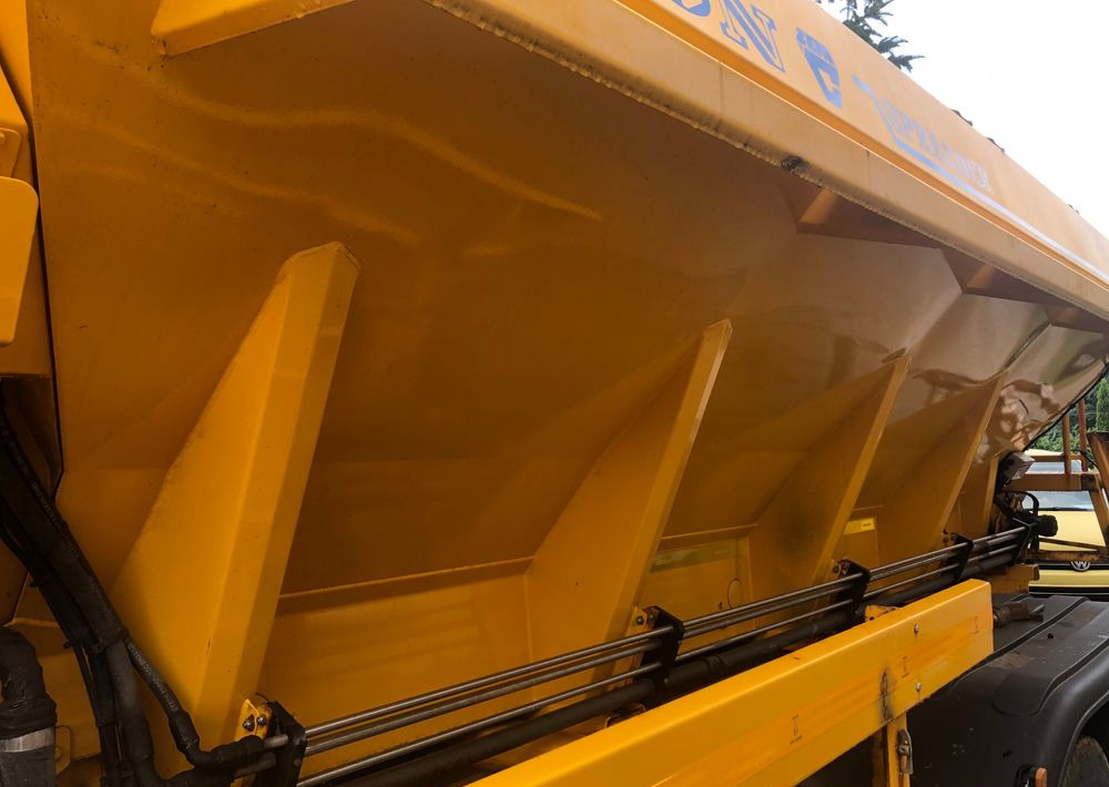 MAN TGM 26.290 piaskarka solarka schmidt 6x4 euro6 - Komunálne/ Špeciálne stroje, Nákladné auto: obrázok 4 MAN TGM 26.290 piaskarka solarka schmidt 6x4 euro6 - Komunálne/ Špeciálne stroje, Nákladné auto: obrázok 4