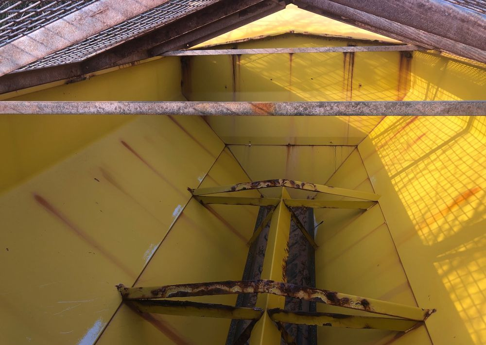 Vozidlo na odpratávanie snehu Mercedes-Benz Mercedes Axor 1824 schmidt 4x2 pług piaskarka solarka: obrázok 11 Vozidlo na odpratávanie snehu Mercedes-Benz Mercedes Axor 1824 schmidt 4x2 pług piaskarka solarka: obrázok 11