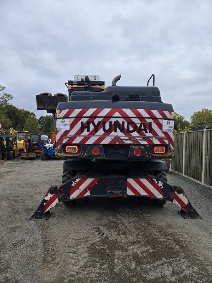 Hyundai HW 160  - Kolesové rýpadlo: obrázok 3 Hyundai HW 160  - Kolesové rýpadlo: obrázok 3