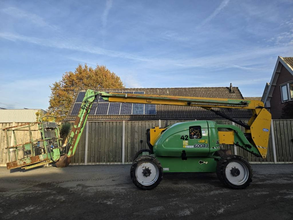 JLG 600 AJ - Kĺbová pracovná plošina: obrázok 1 JLG 600 AJ - Kĺbová pracovná plošina: obrázok 1