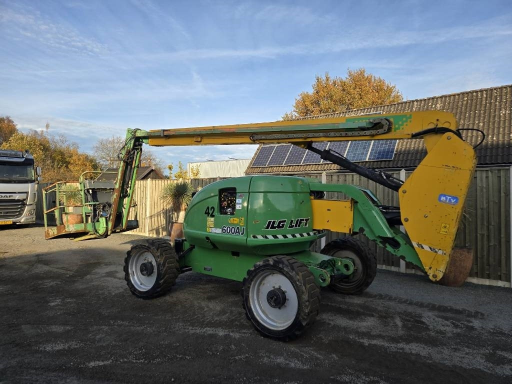 JLG 600 AJ - Kĺbová pracovná plošina: obrázok 2 JLG 600 AJ - Kĺbová pracovná plošina: obrázok 2