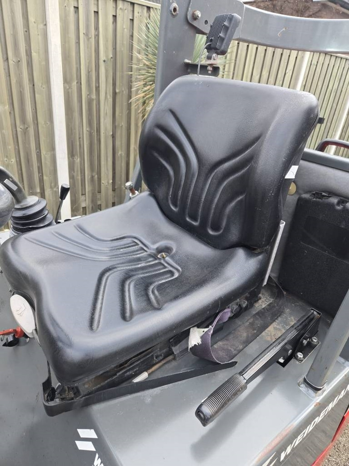 Kĺbový nakladač Weidemann 1240: obrázok 21 Kĺbový nakladač Weidemann 1240: obrázok 21