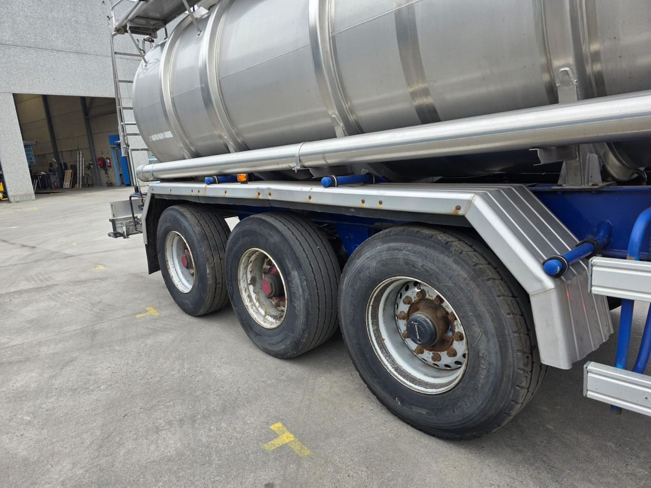 MAGYAR - Cisternový náves: obrázok 3 MAGYAR - Cisternový náves: obrázok 3