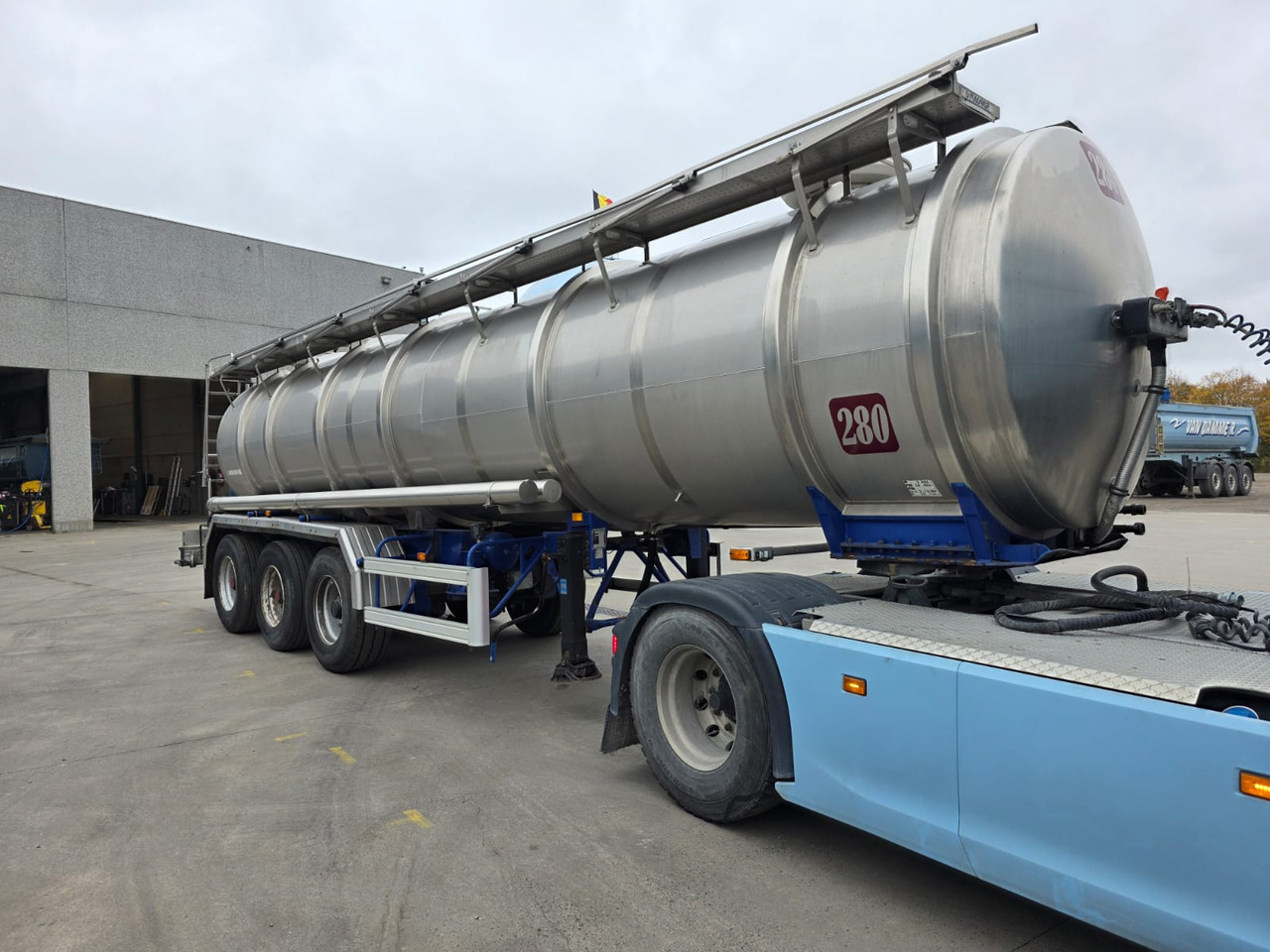 MAGYAR - Cisternový náves: obrázok 2 MAGYAR - Cisternový náves: obrázok 2