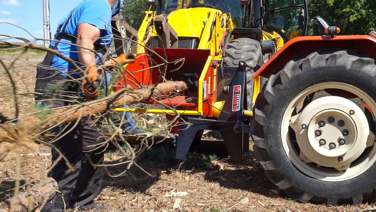 REMET R120 - Drtič konárov: obrázok 3 REMET R120 - Drtič konárov: obrázok 3