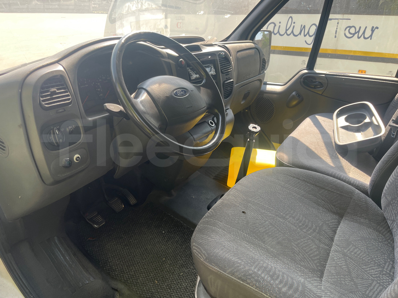 Bundle di 4 mezzi Ford - Transit Tourneo Ford - Transit Tourneo Ford - Transit Ford - Transit Tourneo - Mikrobus: obrázok 4 Bundle di 4 mezzi Ford - Transit Tourneo Ford - Transit Tourneo Ford - Transit Ford - Transit Tourneo - Mikrobus: obrázok 4