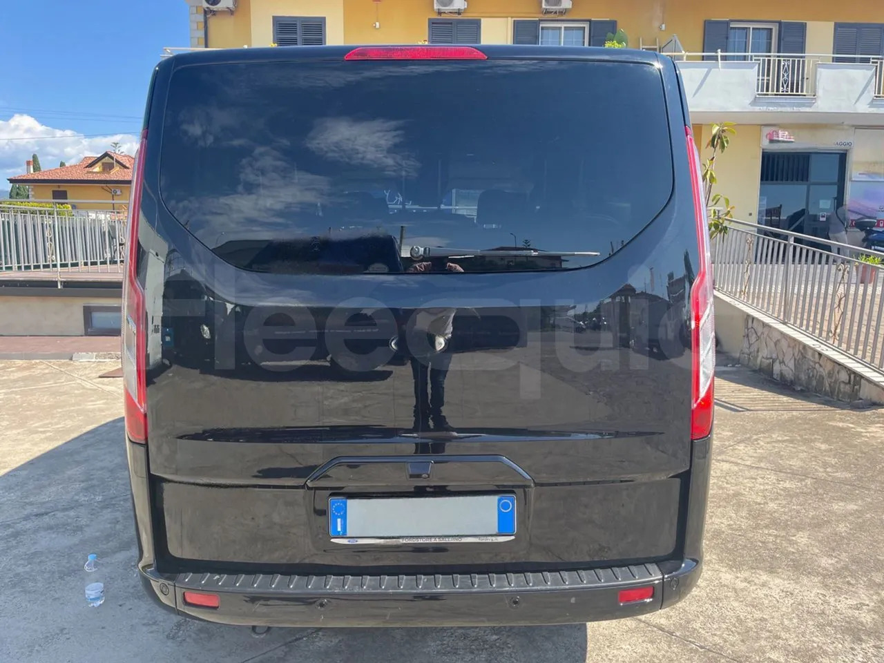 Ford Tourneo Custom - Minibus, Mikrobus: obrázok 5 Ford Tourneo Custom - Minibus, Mikrobus: obrázok 5