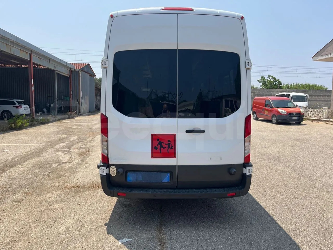 Ford Transit - Minibus, Mikrobus: obrázok 5 Ford Transit - Minibus, Mikrobus: obrázok 5