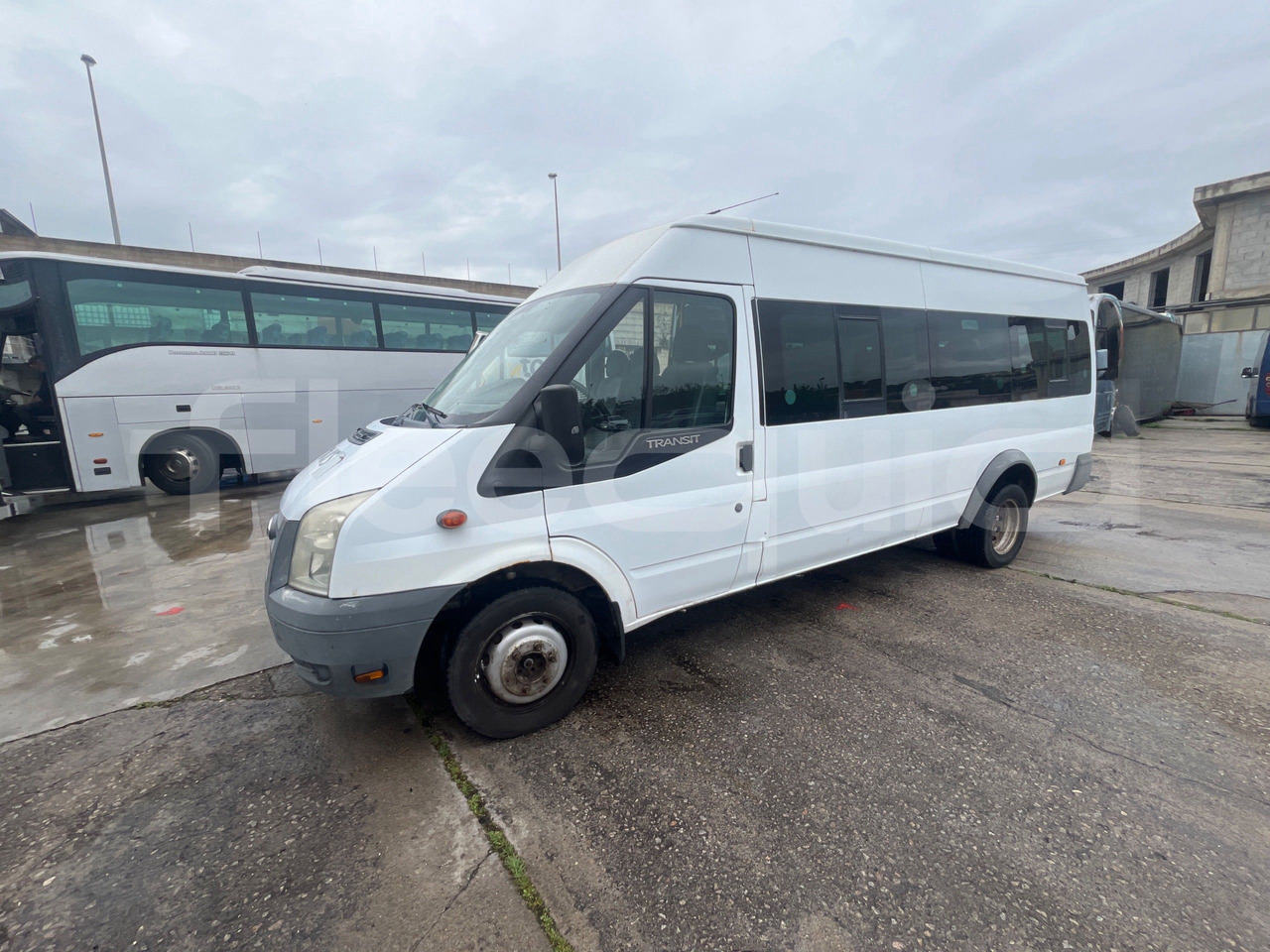 Ford Transit - Minibus, Mikrobus: obrázok 4 Ford Transit - Minibus, Mikrobus: obrázok 4
