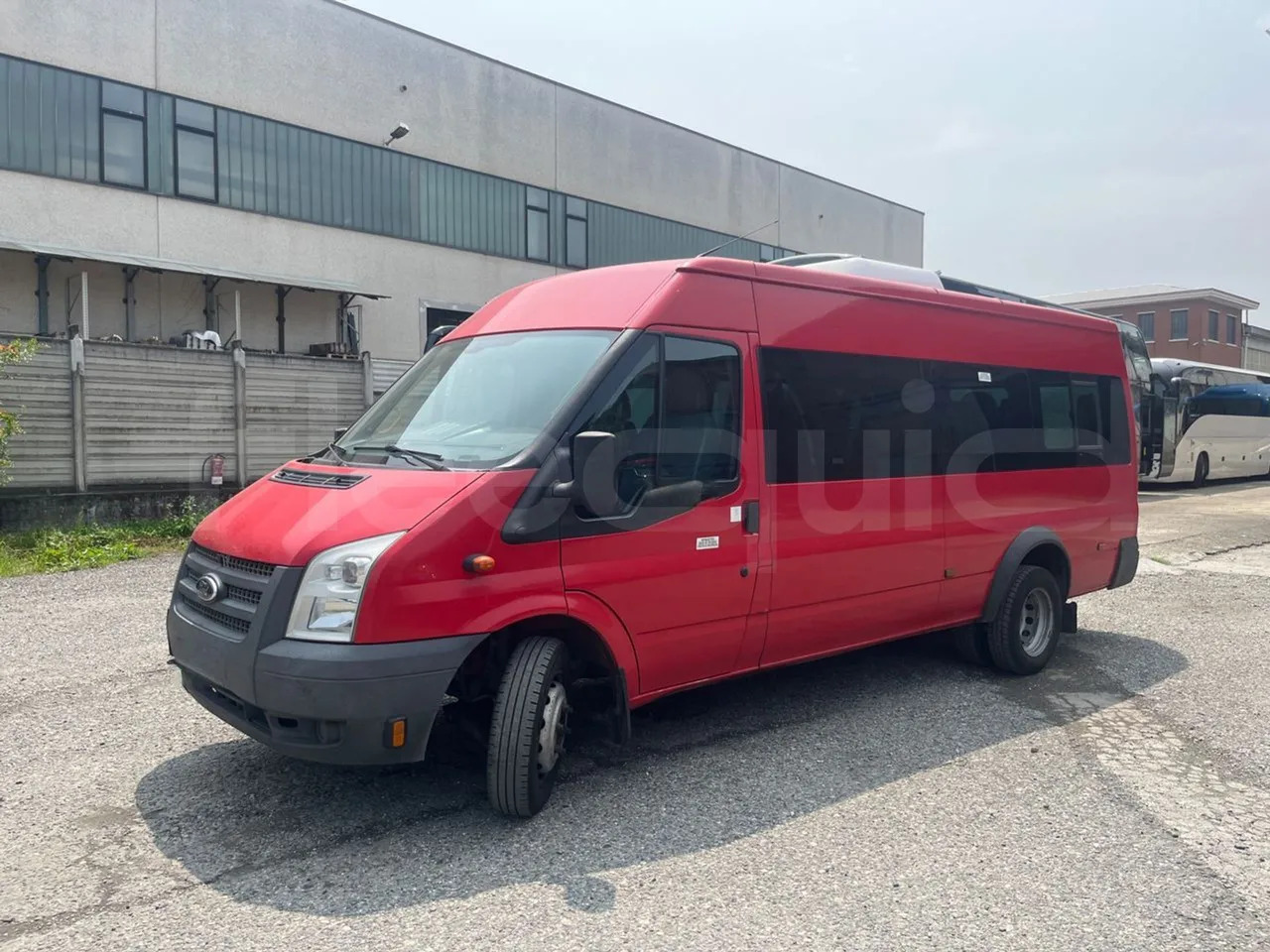 Ford Transit Tourneo - Minibus, Mikrobus: obrázok 3 Ford Transit Tourneo - Minibus, Mikrobus: obrázok 3