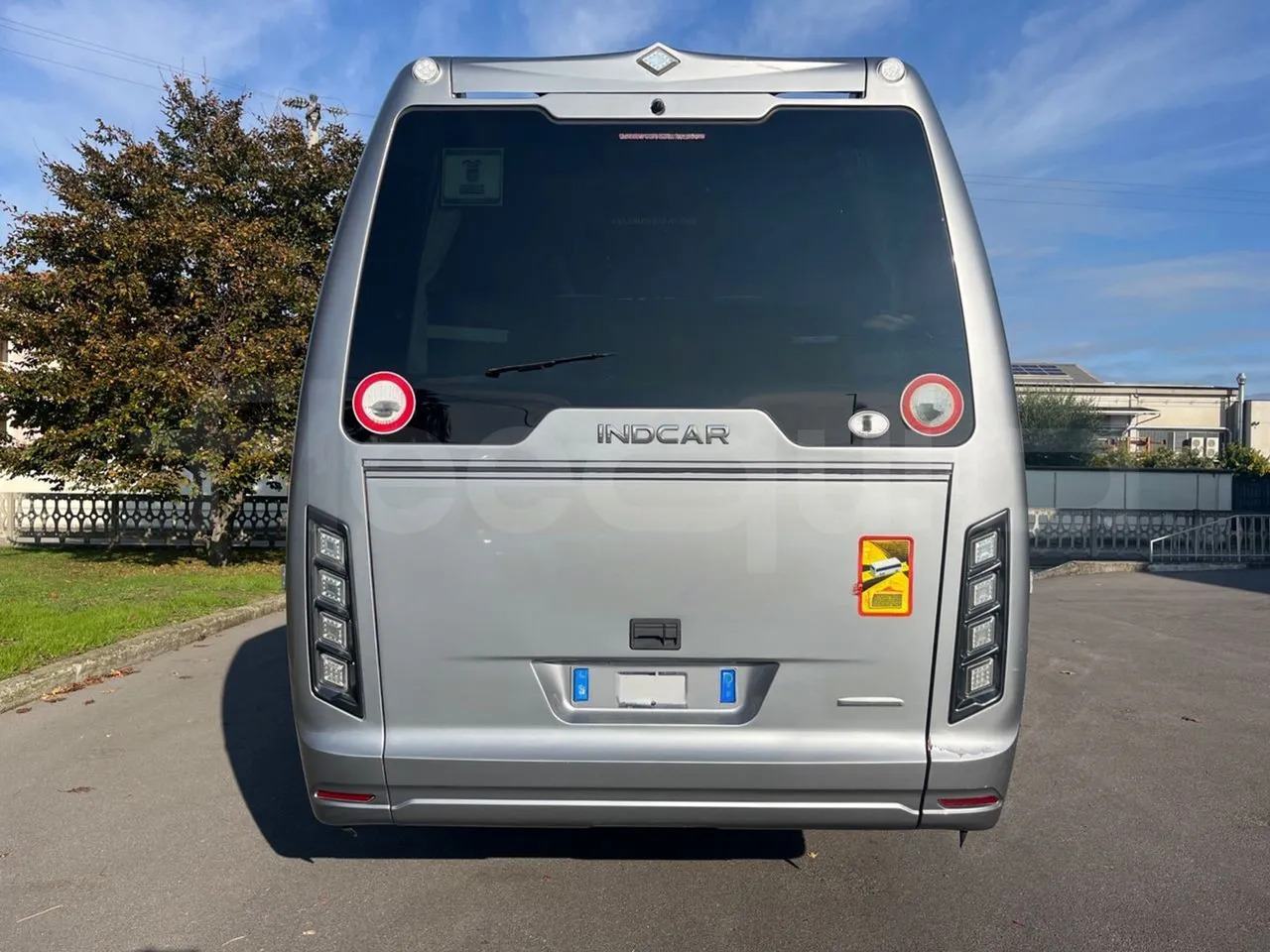Indcar Wing - Minibus, Mikrobus: obrázok 5 Indcar Wing - Minibus, Mikrobus: obrázok 5