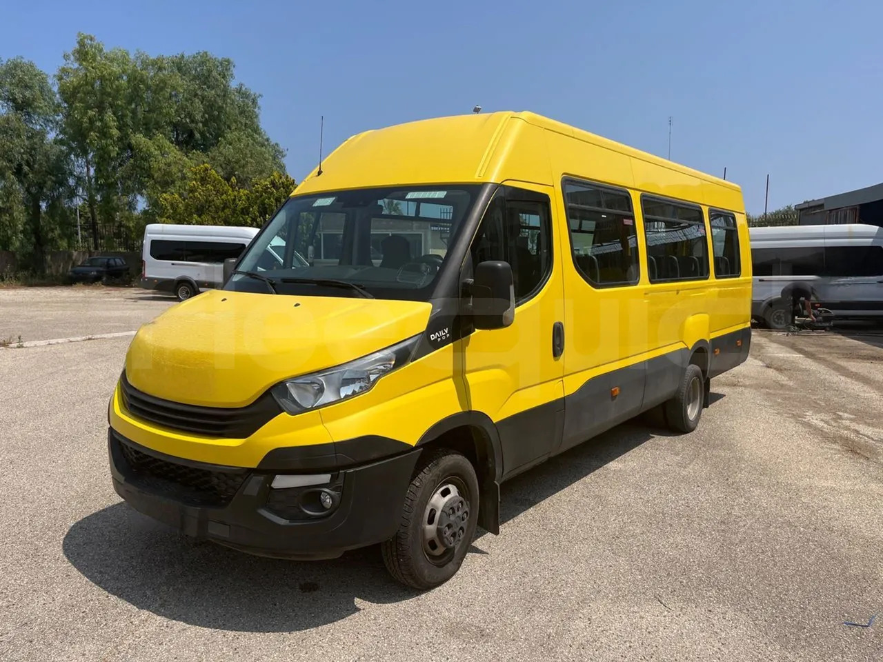 Iveco Daily - Školský autobus: obrázok 4 Iveco Daily - Školský autobus: obrázok 4