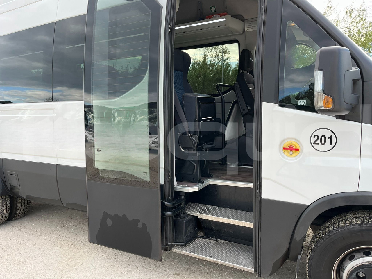 Iveco Daily - Minibus, Mikrobus: obrázok 4 Iveco Daily - Minibus, Mikrobus: obrázok 4