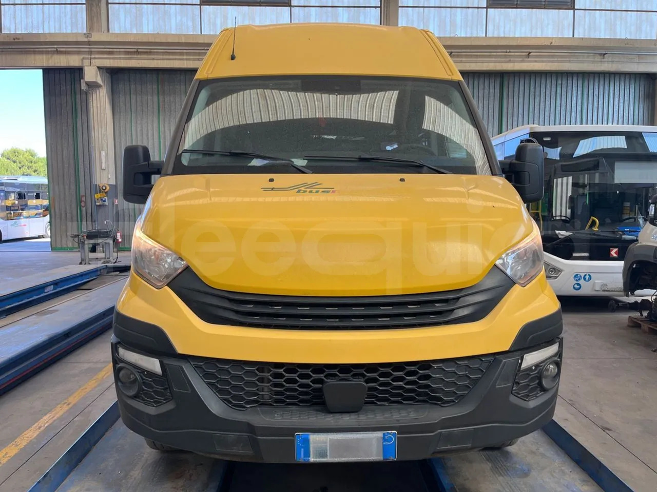 Iveco Daily - Školský autobus: obrázok 2 Iveco Daily - Školský autobus: obrázok 2