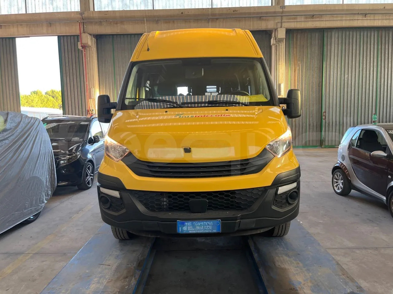 Iveco Daily - Školský autobus: obrázok 2 Iveco Daily - Školský autobus: obrázok 2