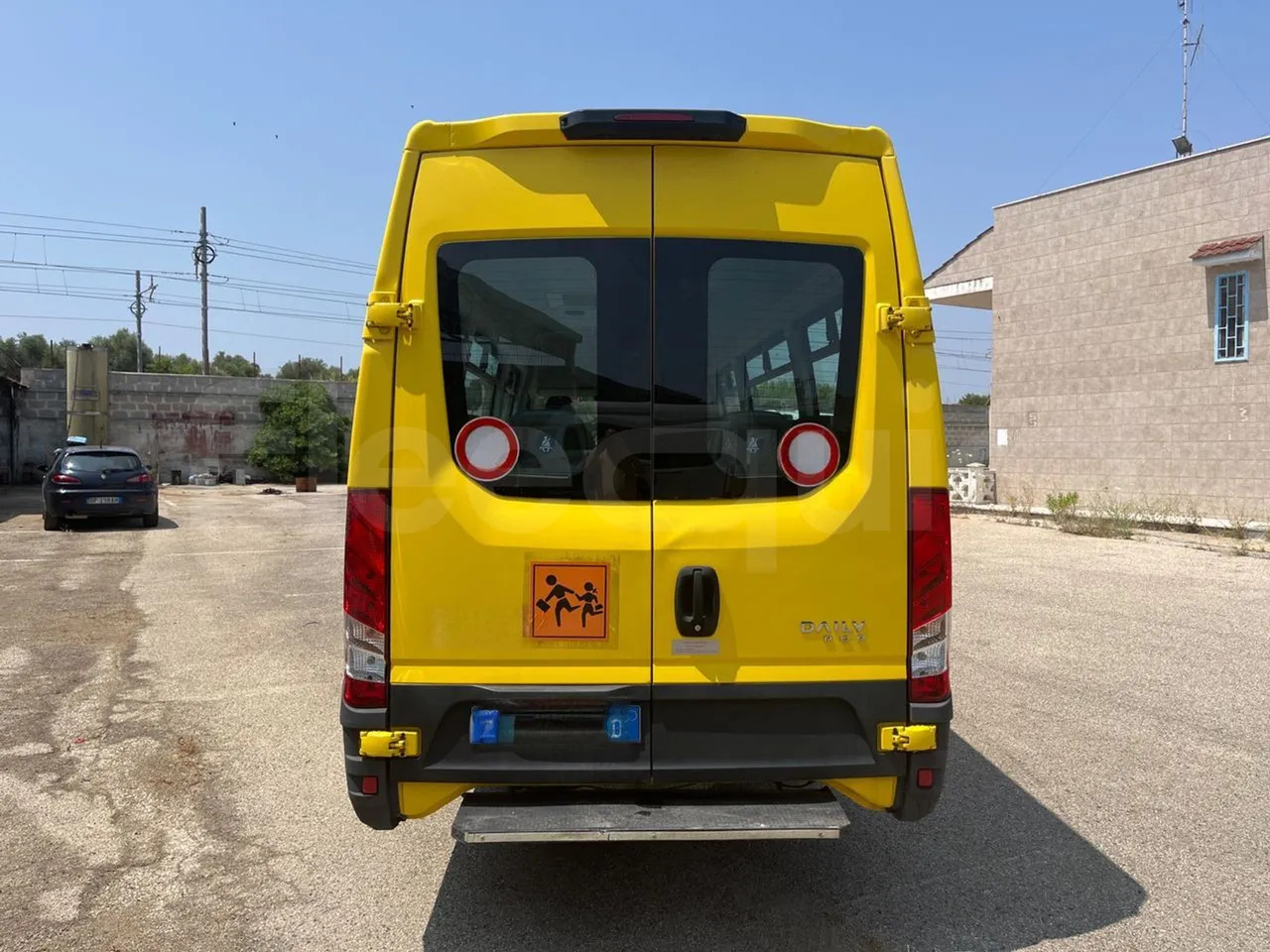 Iveco Daily - Školský autobus: obrázok 5 Iveco Daily - Školský autobus: obrázok 5