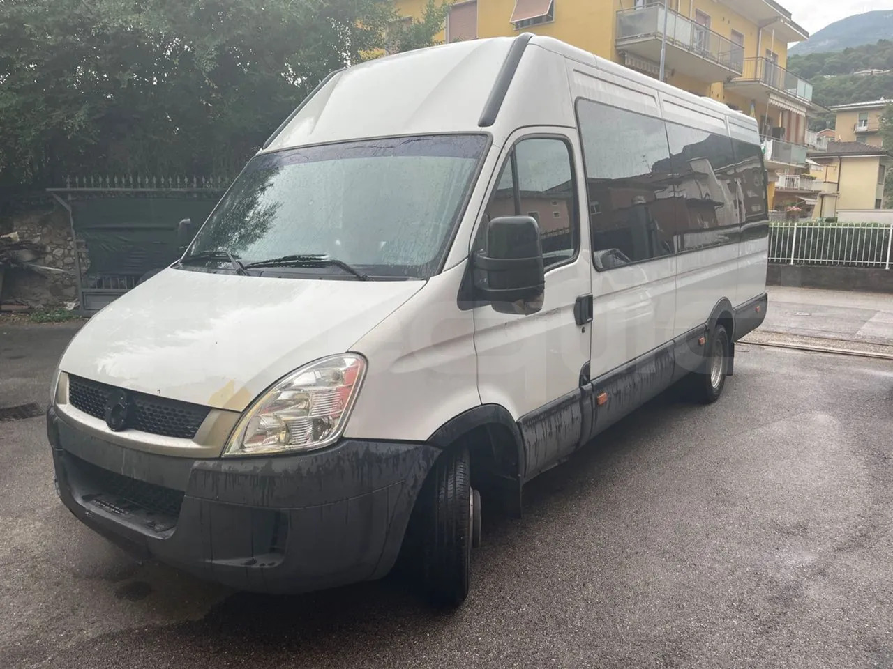 Iveco Daily - Minibus, Mikrobus: obrázok 4 Iveco Daily - Minibus, Mikrobus: obrázok 4