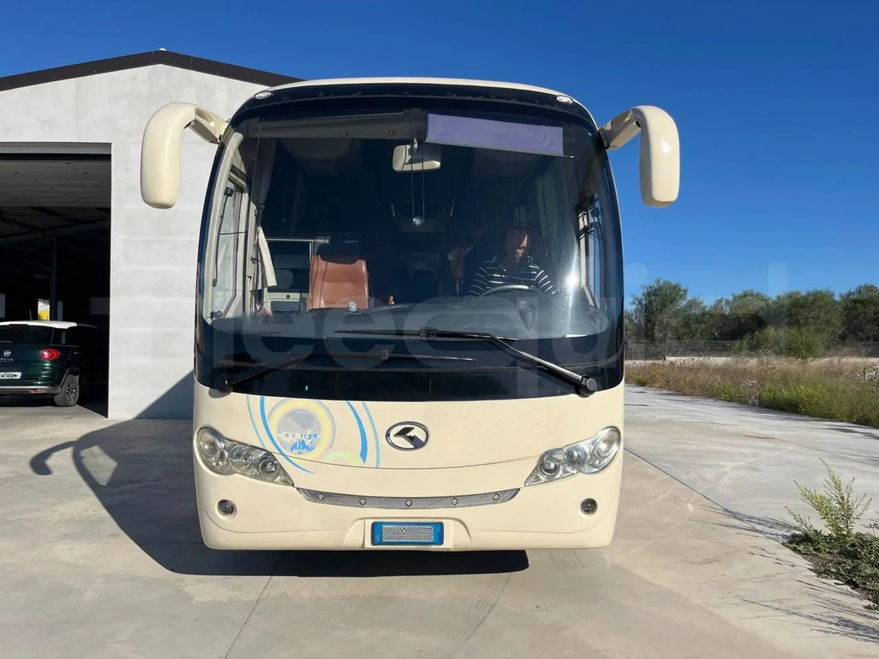 King Long XMQ6900 - Autokar: obrázok 2 King Long XMQ6900 - Autokar: obrázok 2