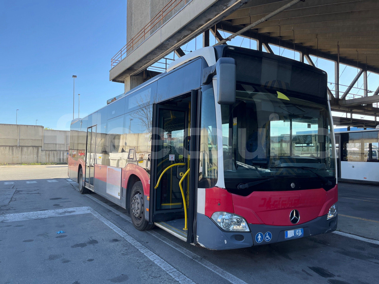 Mercedes-Benz Citaro - Mestský autobus: obrázok 1 Mercedes-Benz Citaro - Mestský autobus: obrázok 1