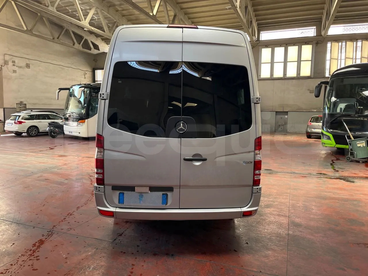 Mercedes-Benz Sprinter - Minibus, Mikrobus: obrázok 5 Mercedes-Benz Sprinter - Minibus, Mikrobus: obrázok 5