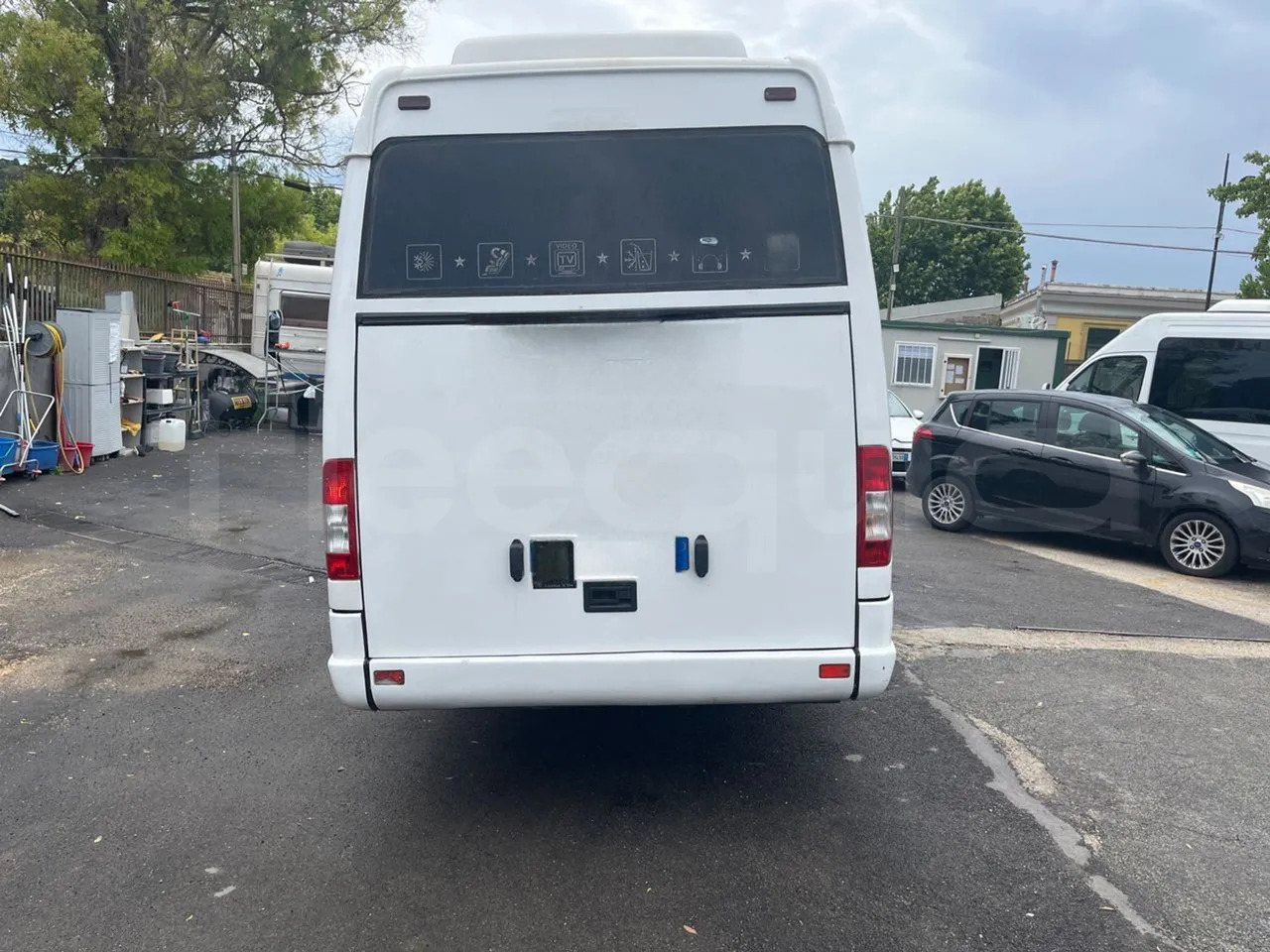 Mercedes-Benz Sprinter - Minibus, Mikrobus: obrázok 5 Mercedes-Benz Sprinter - Minibus, Mikrobus: obrázok 5