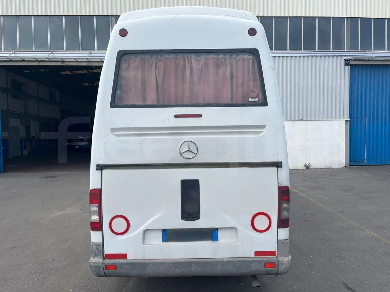 Mercedes-Benz Sprinter - Minibus, Mikrobus: obrázok 5 Mercedes-Benz Sprinter - Minibus, Mikrobus: obrázok 5