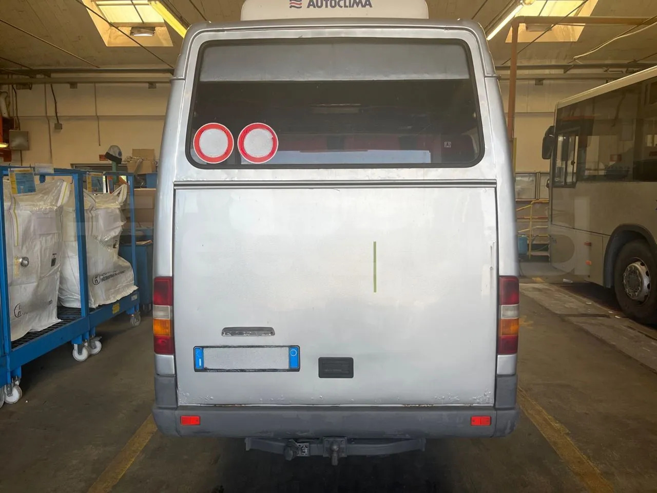 Mercedes-Benz Sprinter - Minibus, Mikrobus: obrázok 5 Mercedes-Benz Sprinter - Minibus, Mikrobus: obrázok 5